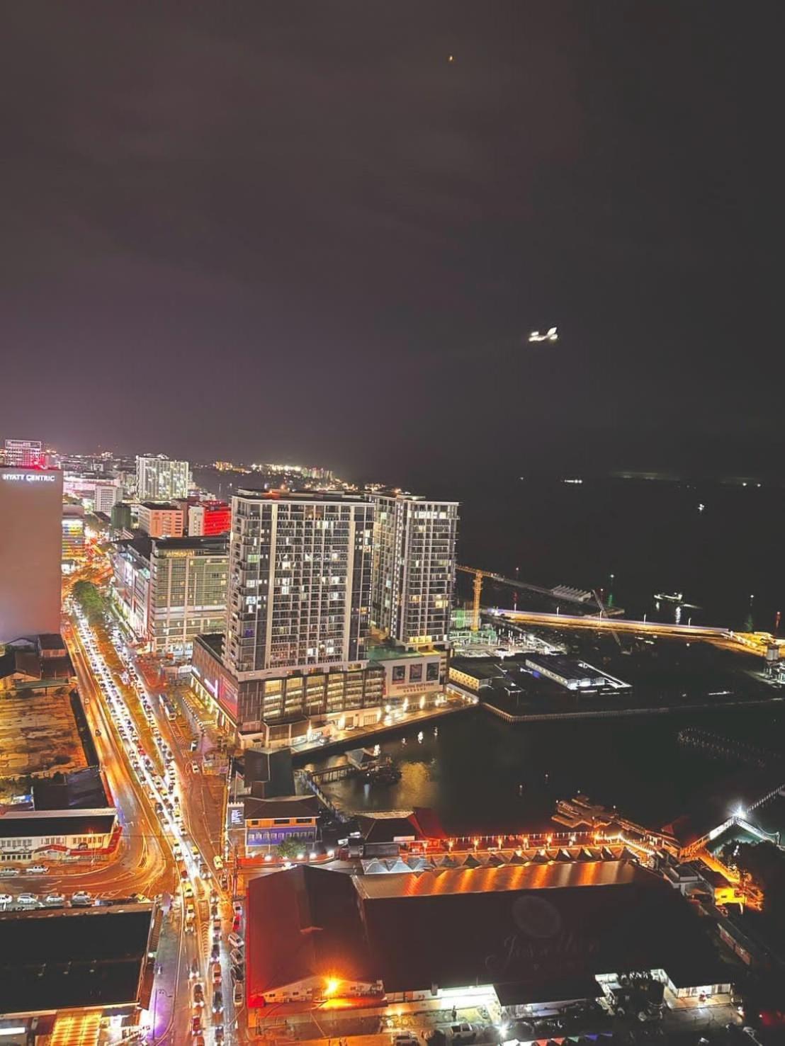 Dreamhood In Jesslton Quay - Near Suria Sabah